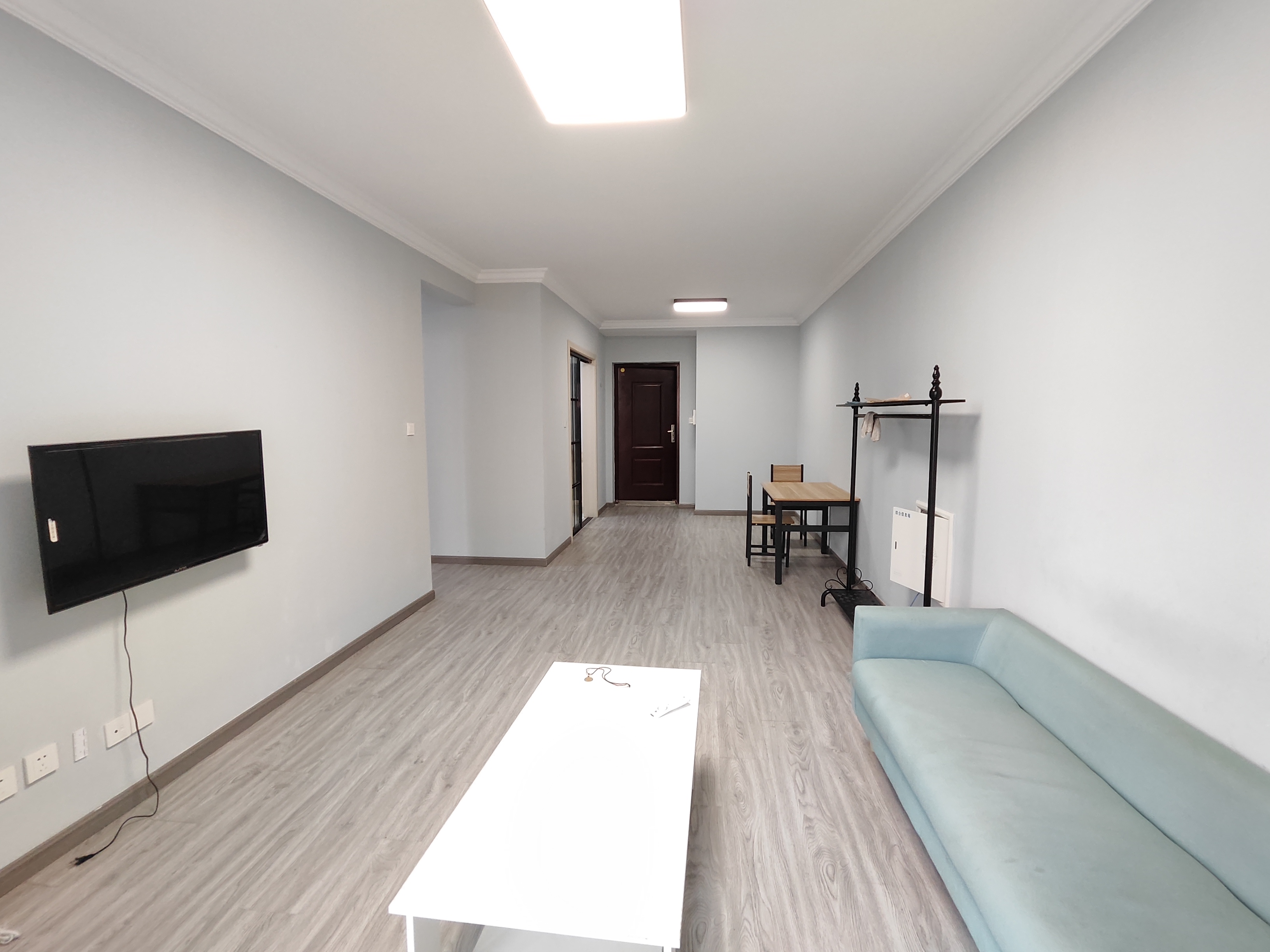 保利香槟国际 3室2厅1卫 101m&sup2;