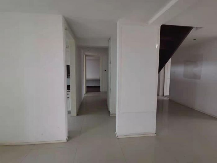 苏建花园城 4室2厅2卫 175m&sup2;