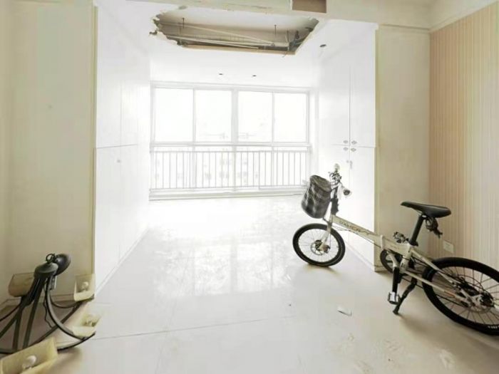 苏建花园城 4室2厅2卫 175m&sup2;