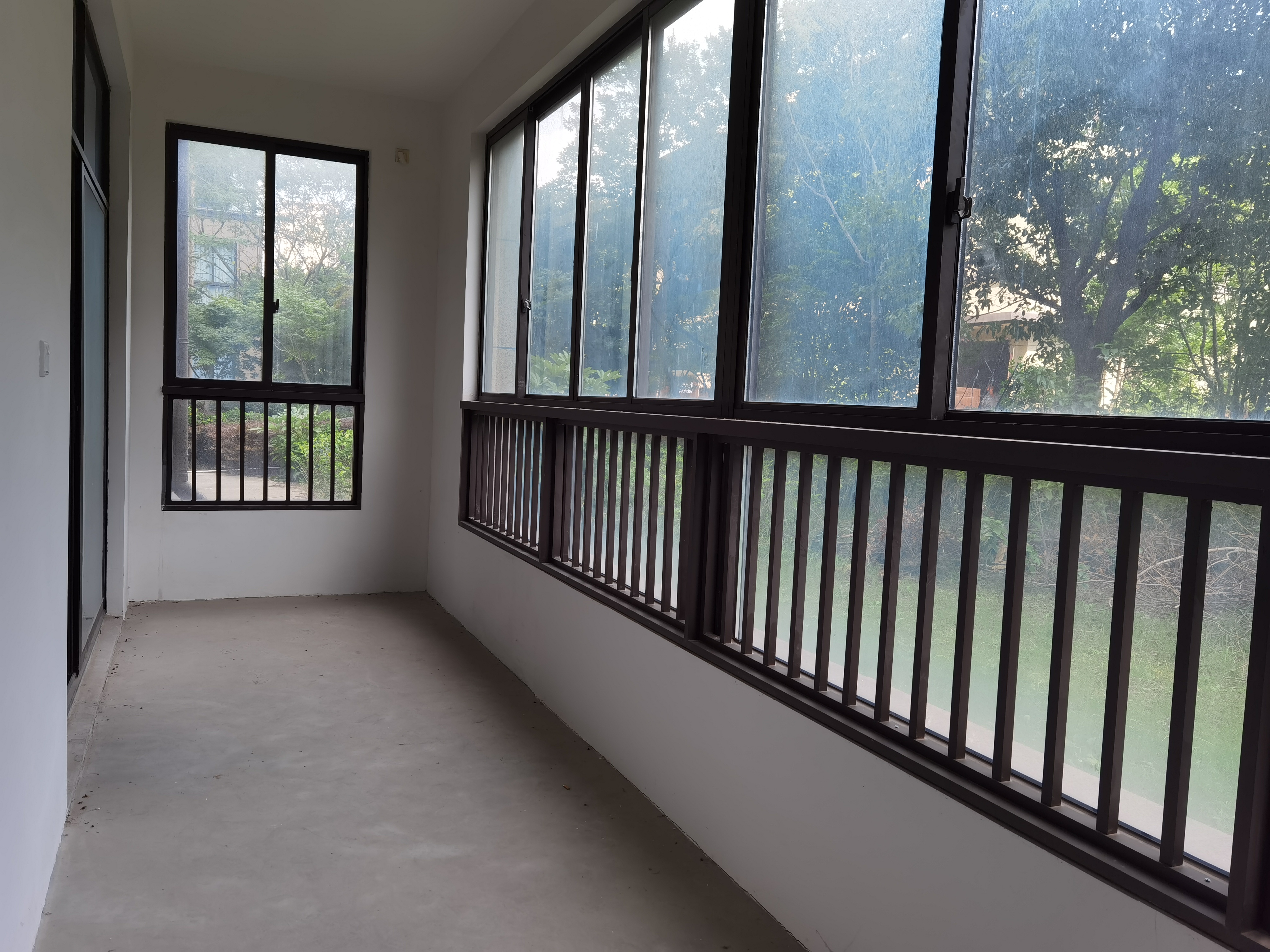 万濠山庄 3室2厅2卫 141m&sup2;