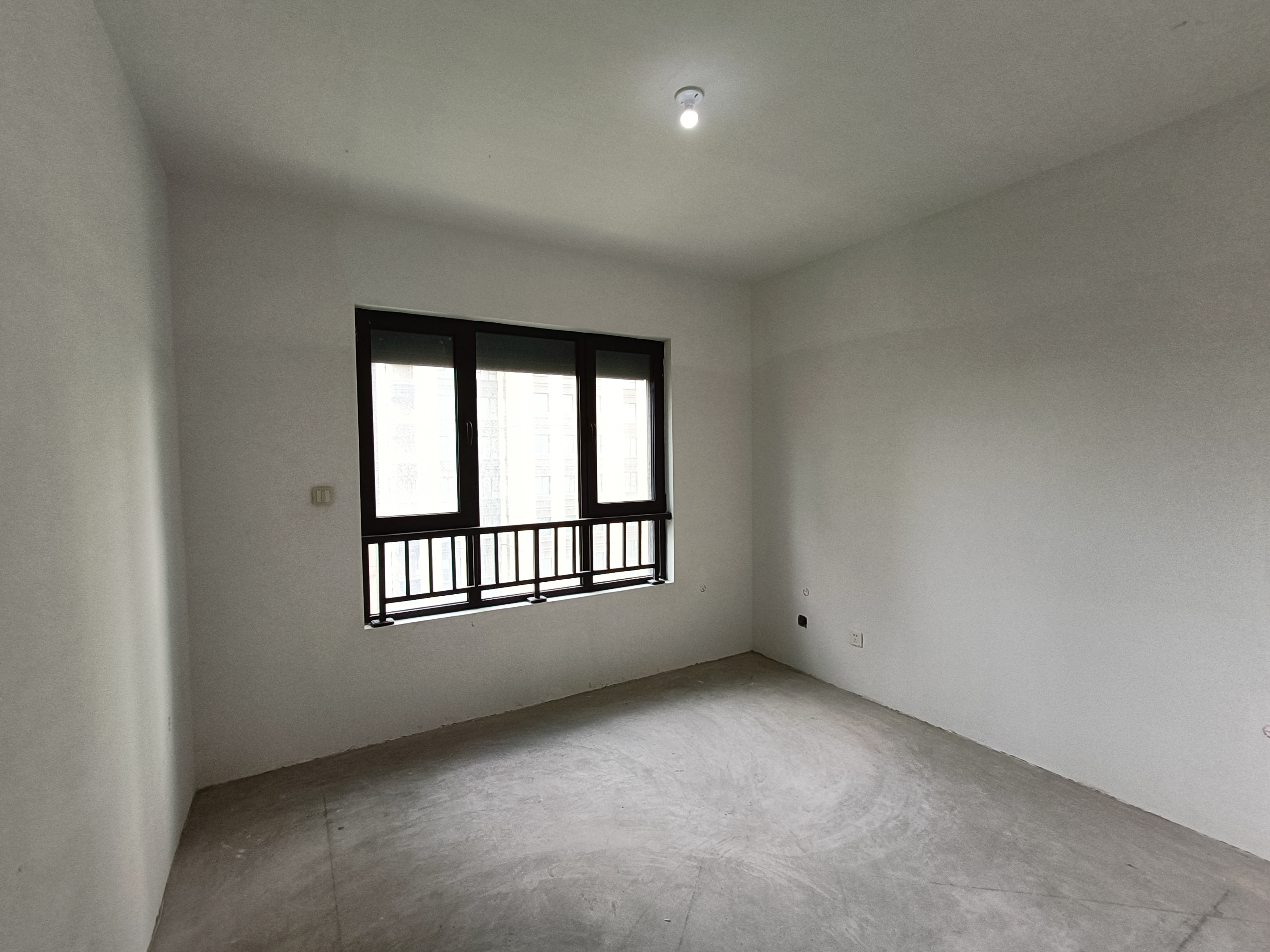 苏建名都城 4室2厅3卫 188.78m&sup2;