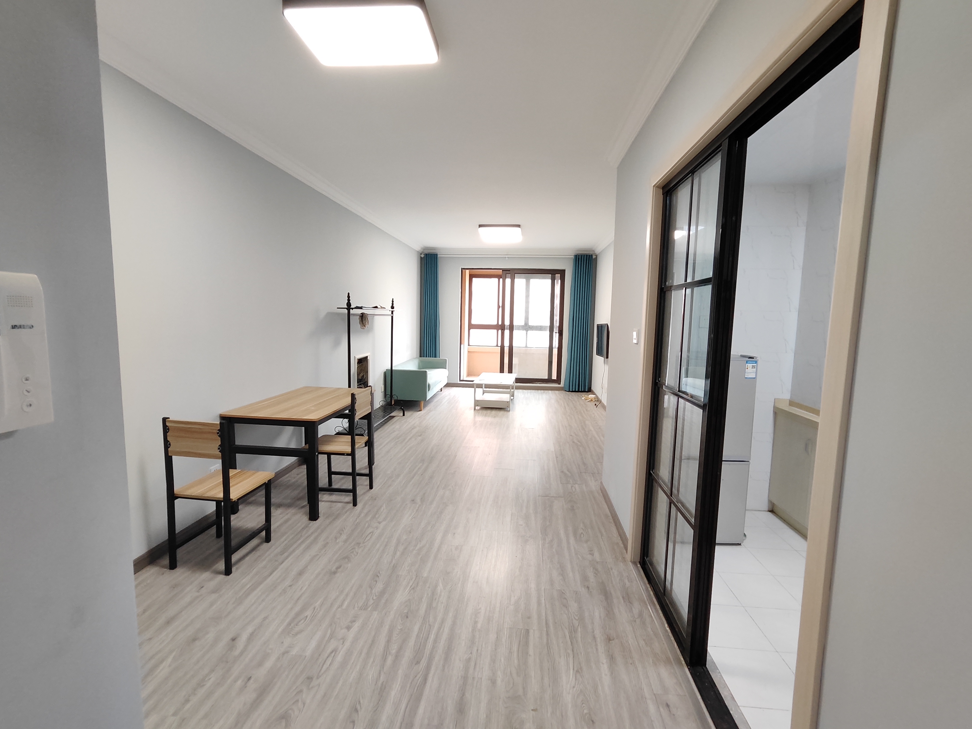 保利香槟国际 3室2厅3卫 101.00m&sup2;