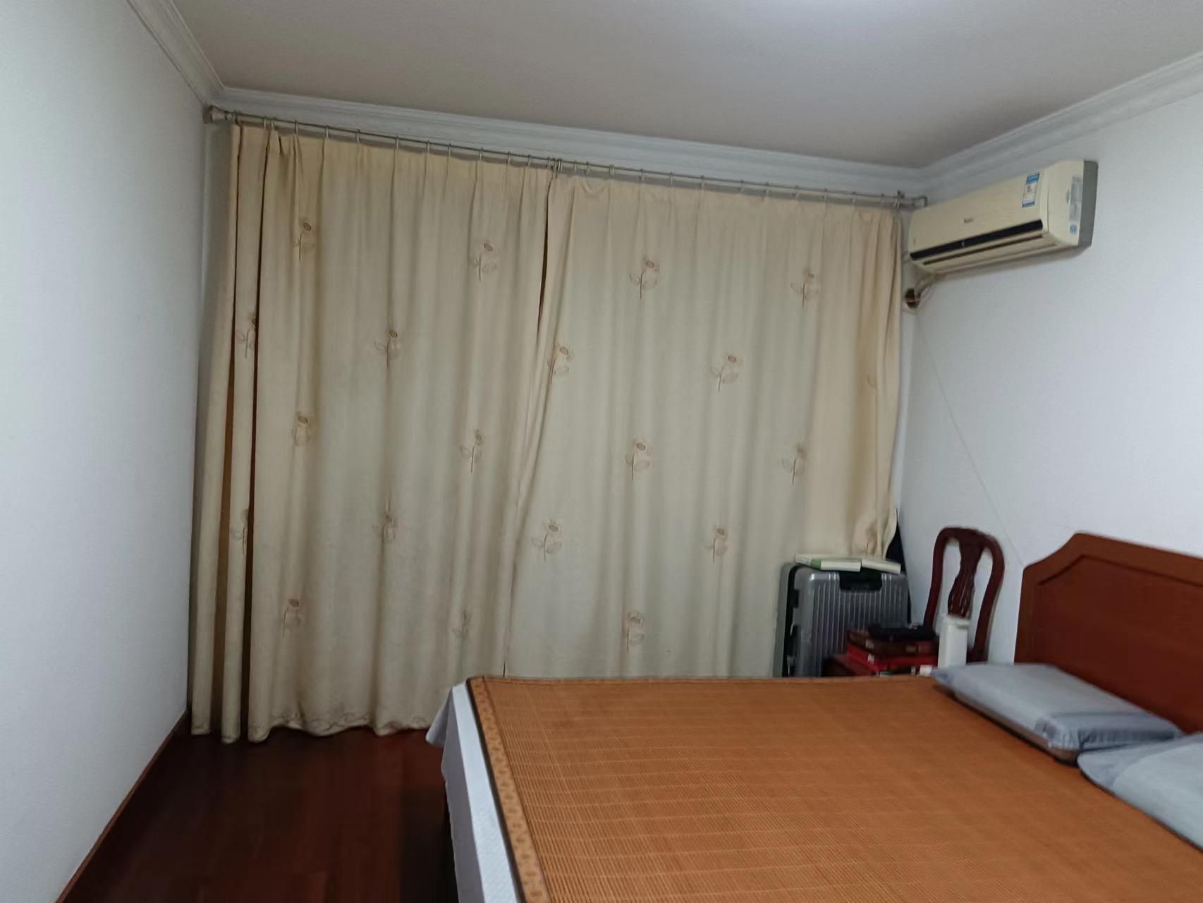 怡园新苑 3室1厅1卫 92m&sup2;