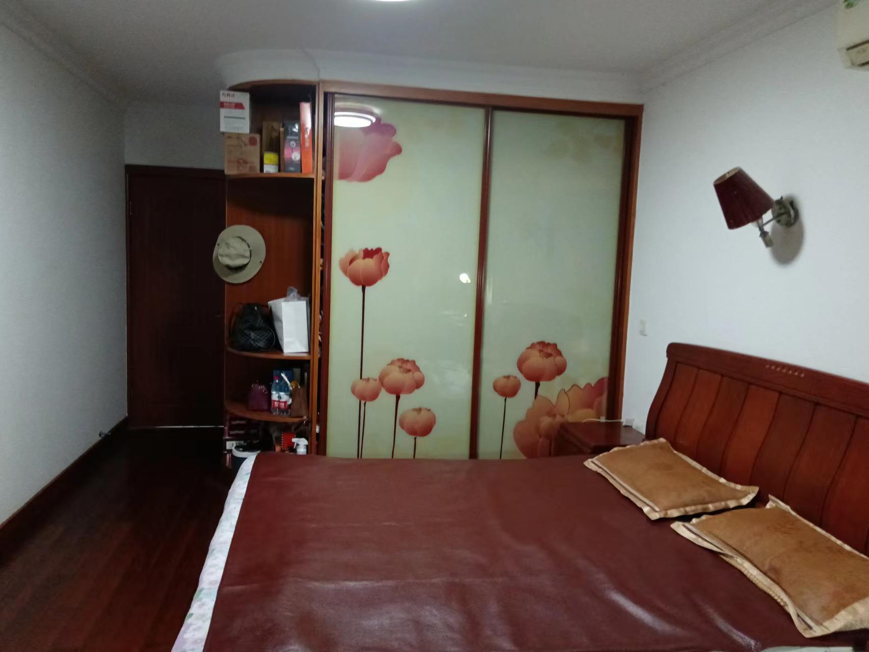 怡园新苑 3室1厅1卫 92m&sup2;