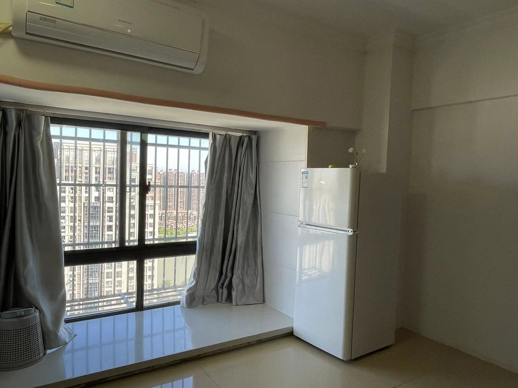 五洲国际广场 1室1厅1卫 40m&sup2;