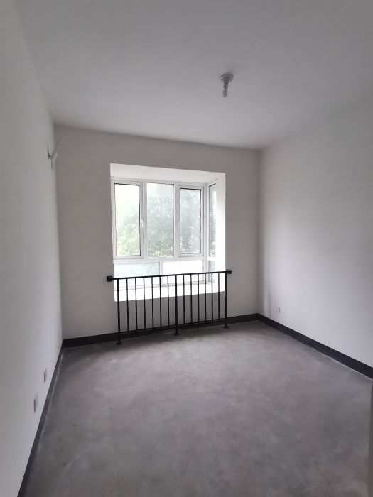 军山花园 5室2厅4卫 266.00m&sup2;
