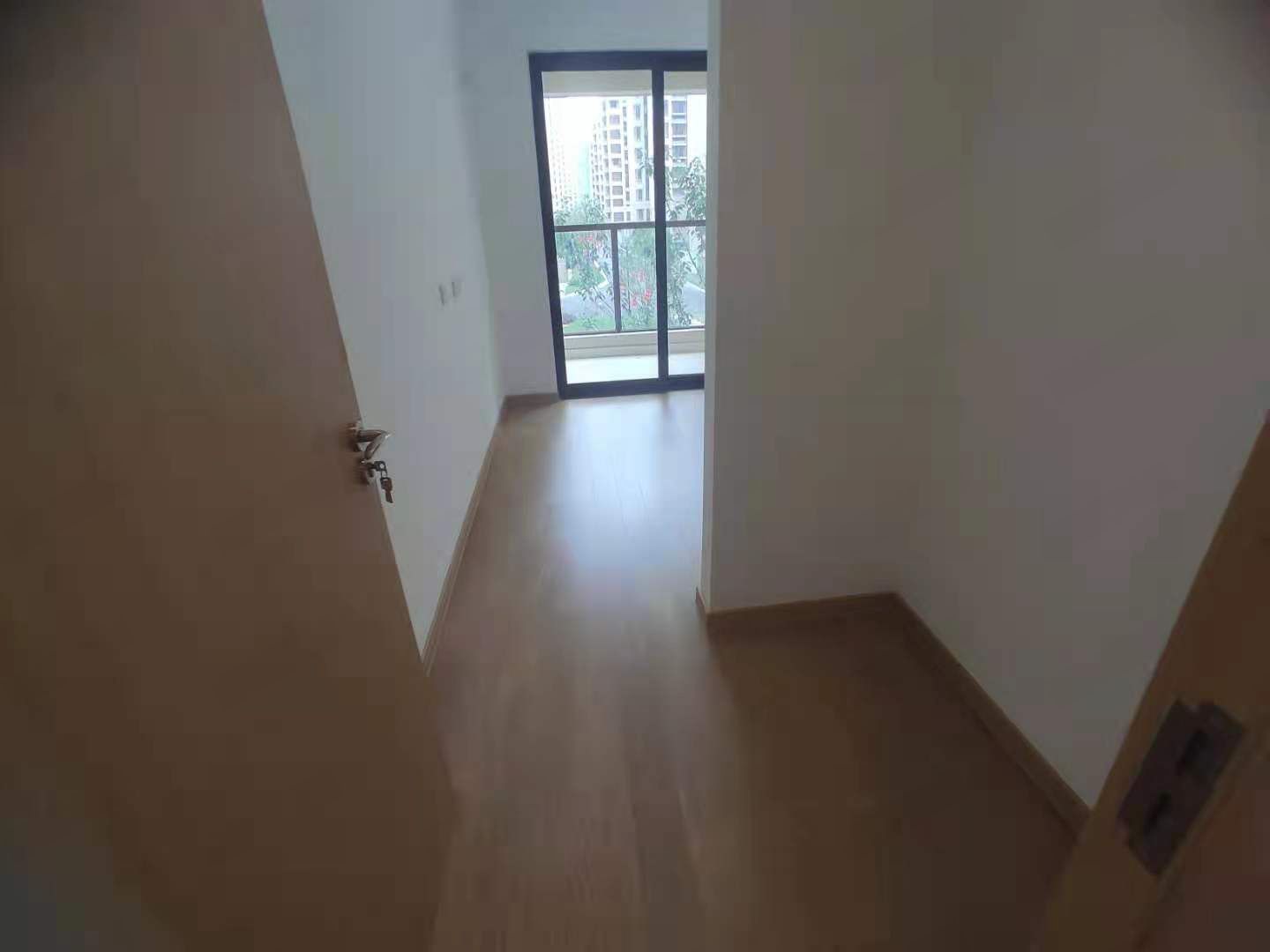 时光漫城 4室2厅2卫 125m&sup2;