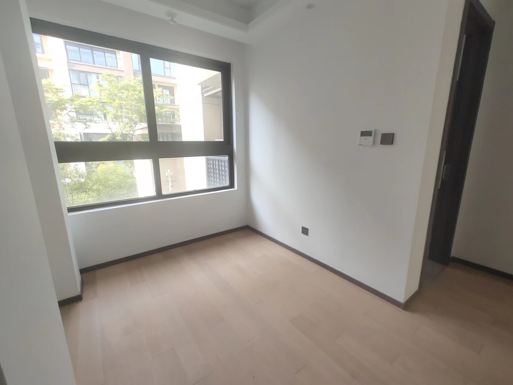 春风南岸西园 4室2厅2卫 167m&sup2;