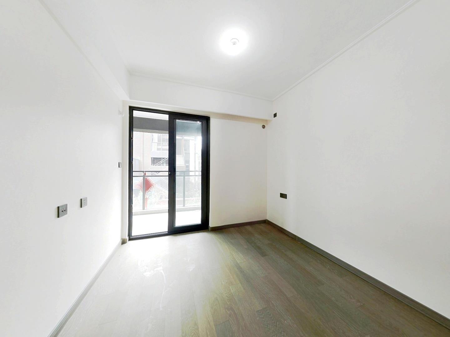 万科翡翠东第 3室2厅1卫 101m&sup2;