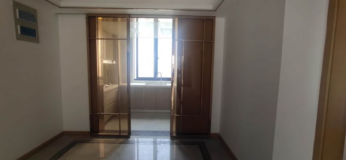 中南世纪花城三期 3室2厅2卫 137.23m&sup2;