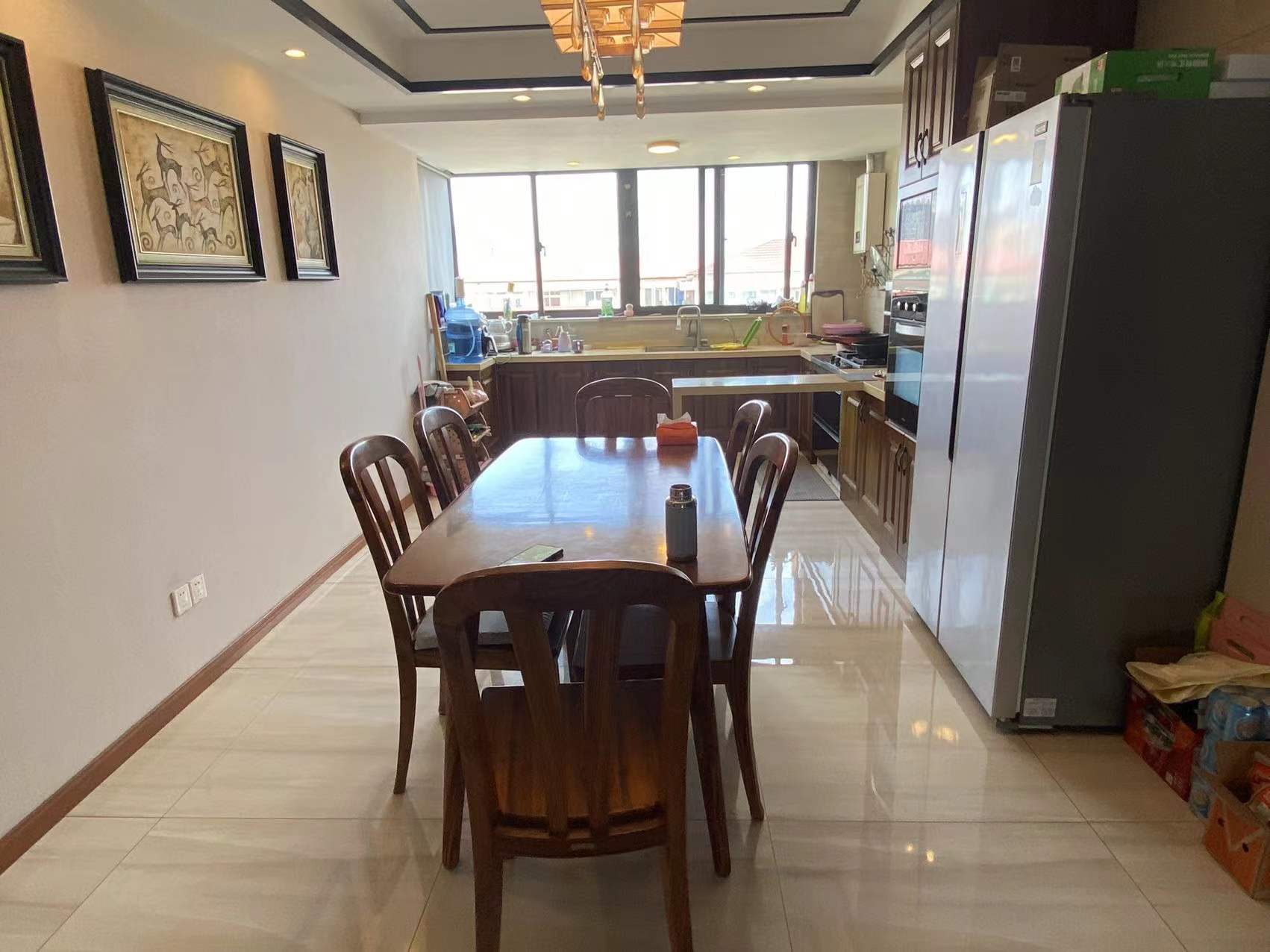 虹桥新苑 5室2厅2卫 180m&sup2;