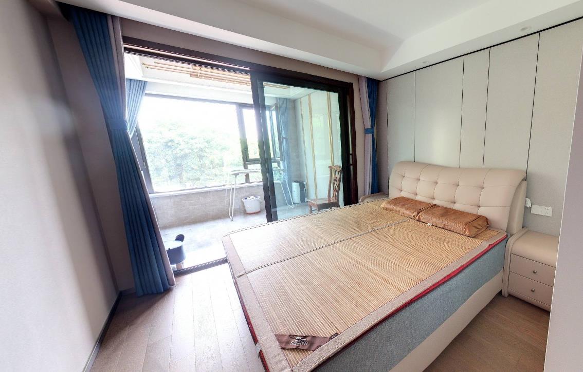 远创樾府 3室2厅2卫 121.00m&sup2;