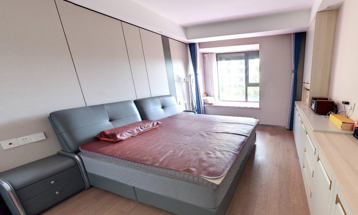 远创樾府 3室2厅2卫 121.00m&sup2;