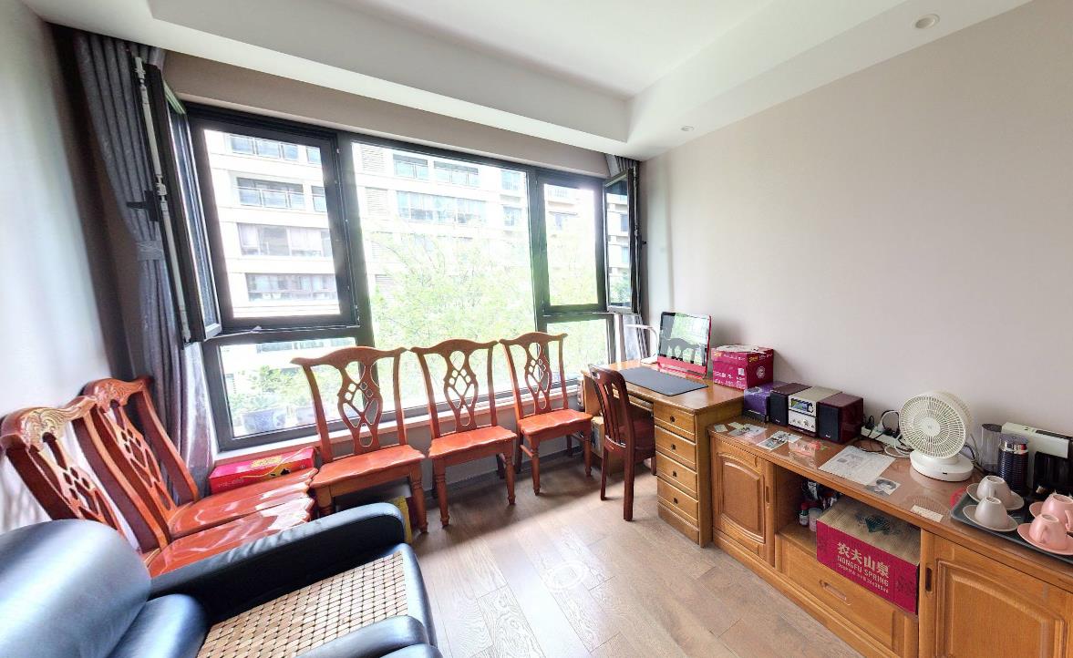 远创樾府 3室2厅2卫 121.00m&sup2;