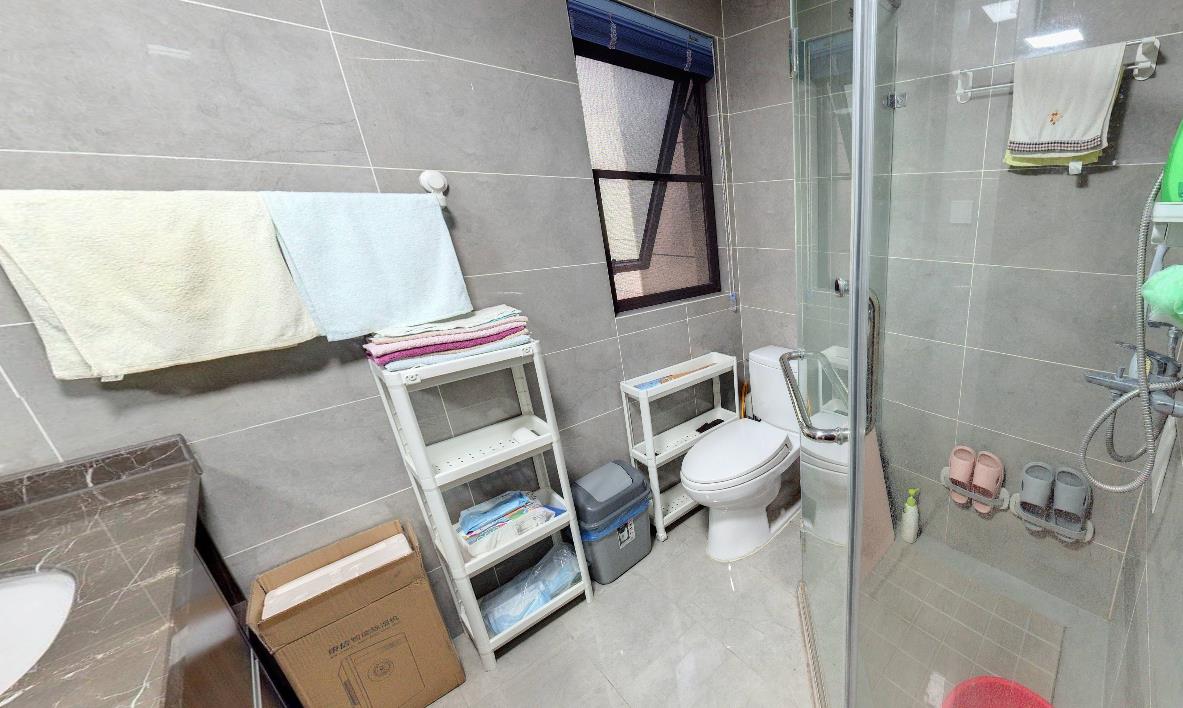 远创樾府 3室2厅2卫 121.00m&sup2;