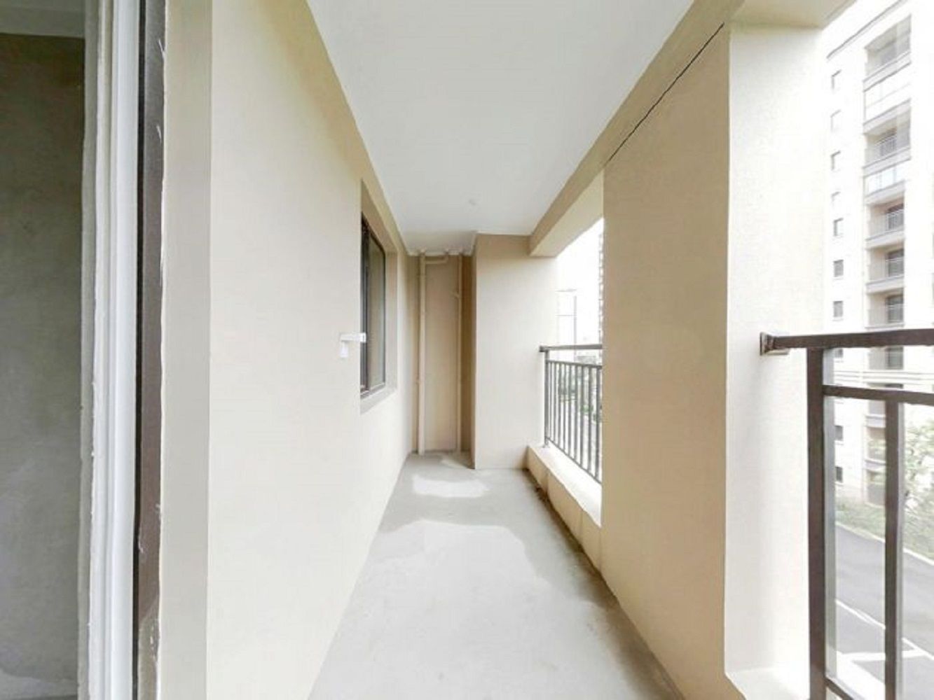 丽景湾 3室1厅1卫 97m&sup2;