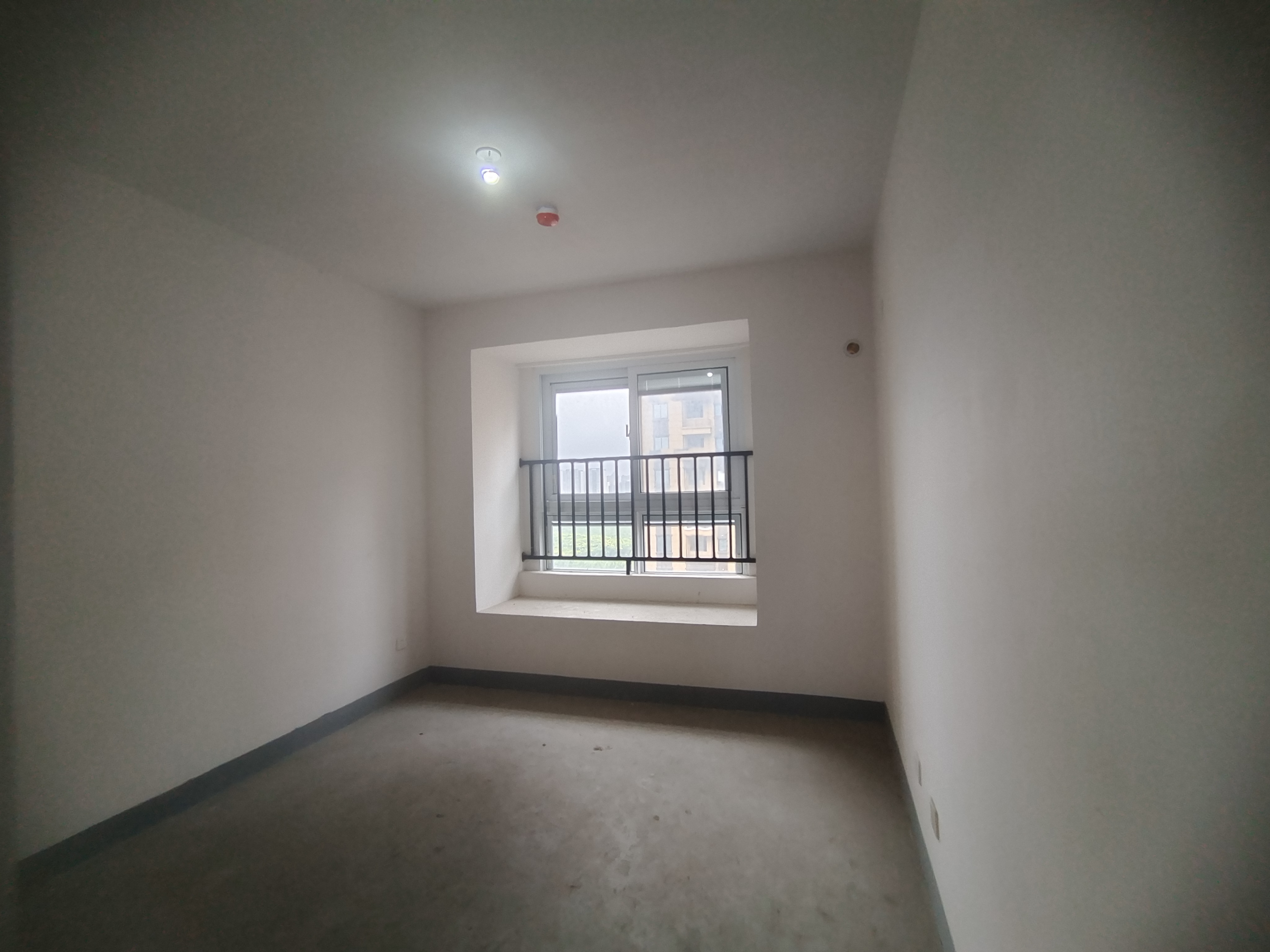 新城香溢紫郡 3室2厅1卫 96.65m&sup2;