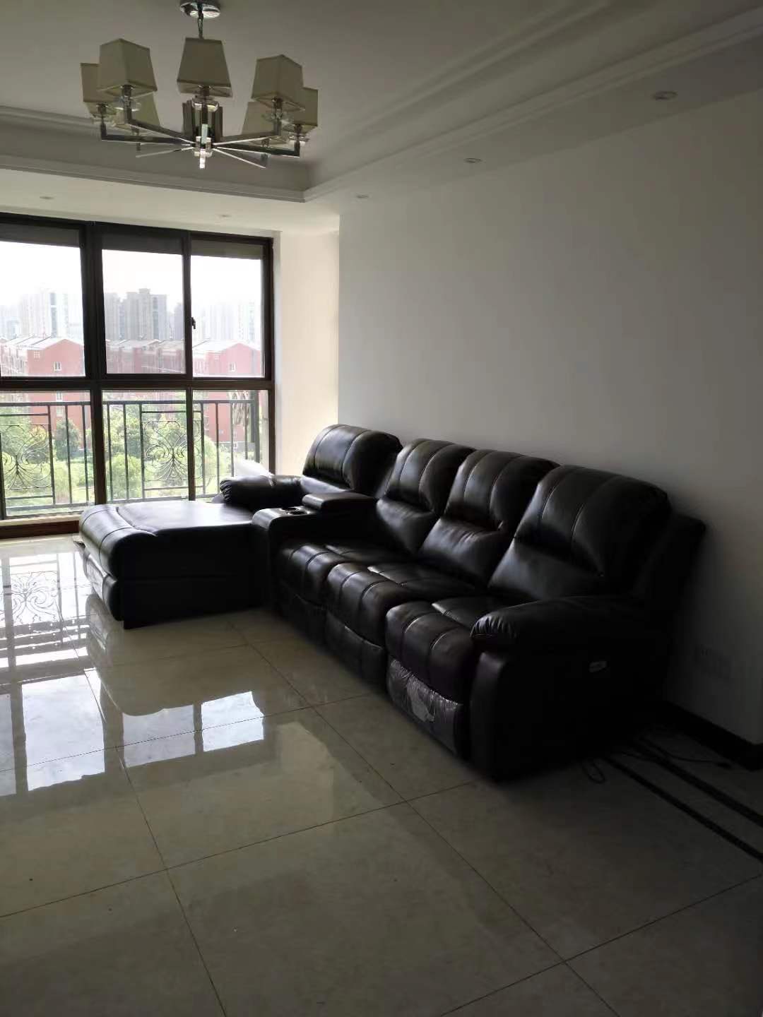 御景澜庭 3室2厅2卫 104.00m&sup2;