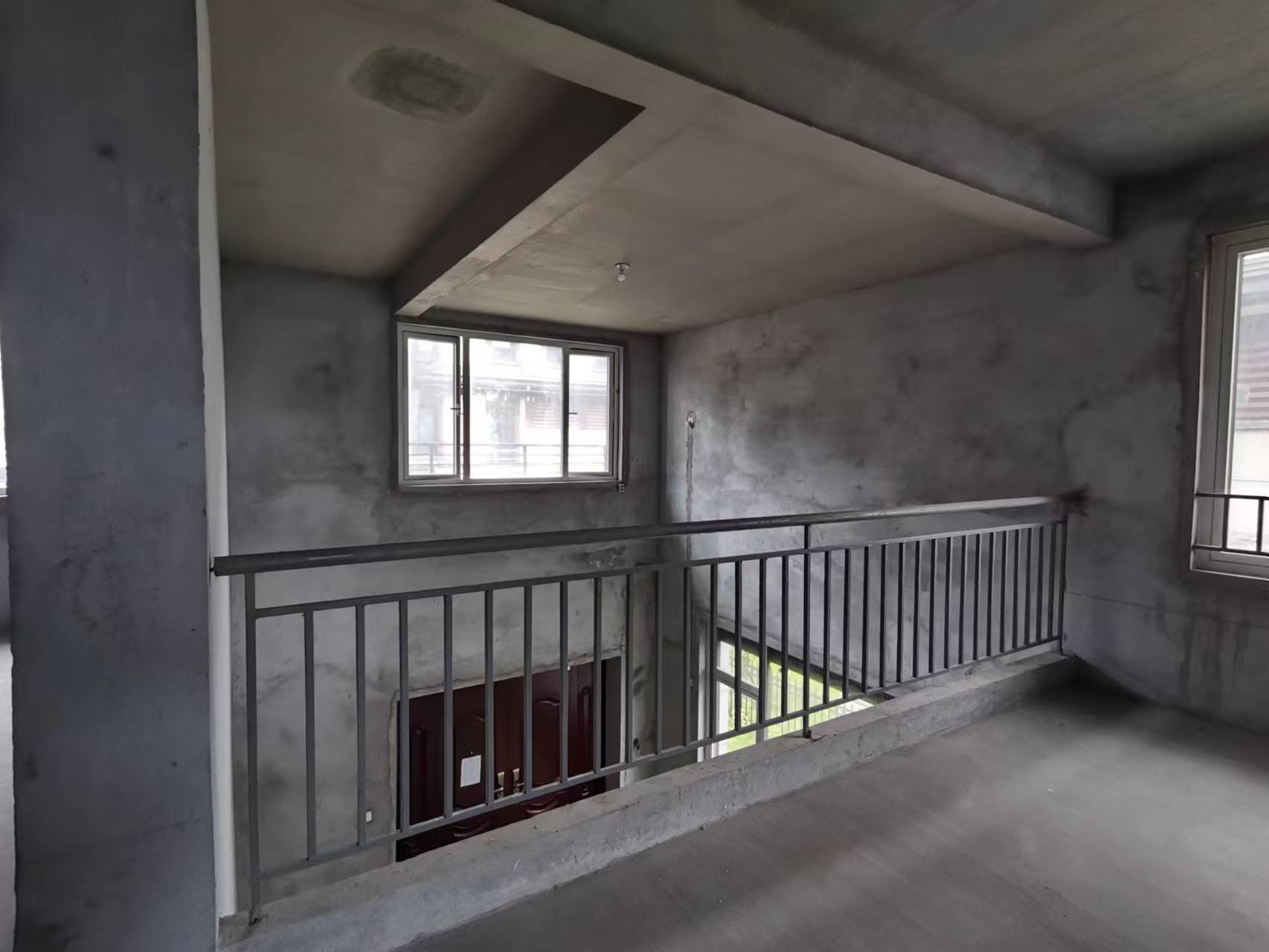 东宝&middot;怡沁园 4室2厅2卫 355.00m&sup2;