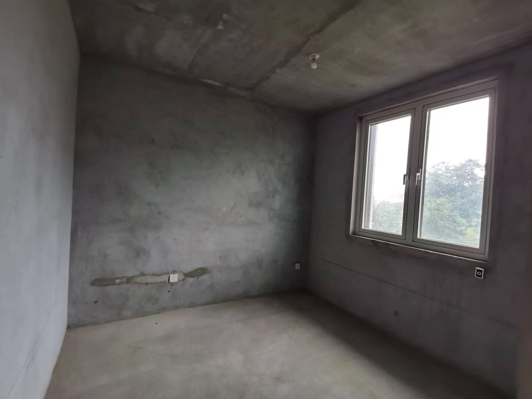 东宝&middot;怡沁园 4室2厅2卫 355.00m&sup2;
