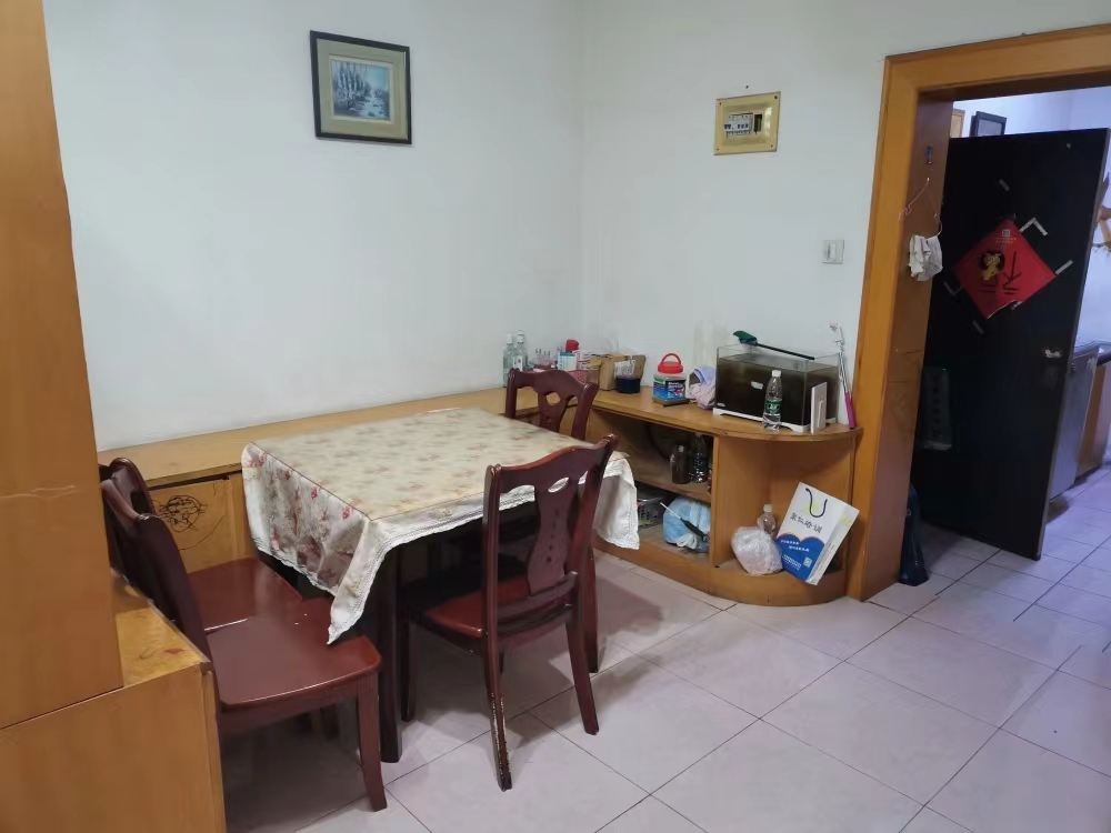 光明东村一期 3室1厅1卫 80m&sup2;