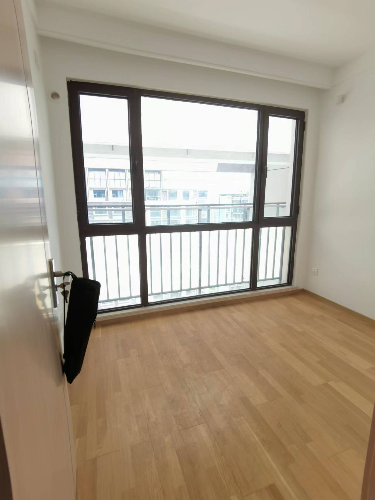 云樾东方 3室2厅1卫 97.78m&sup2;
