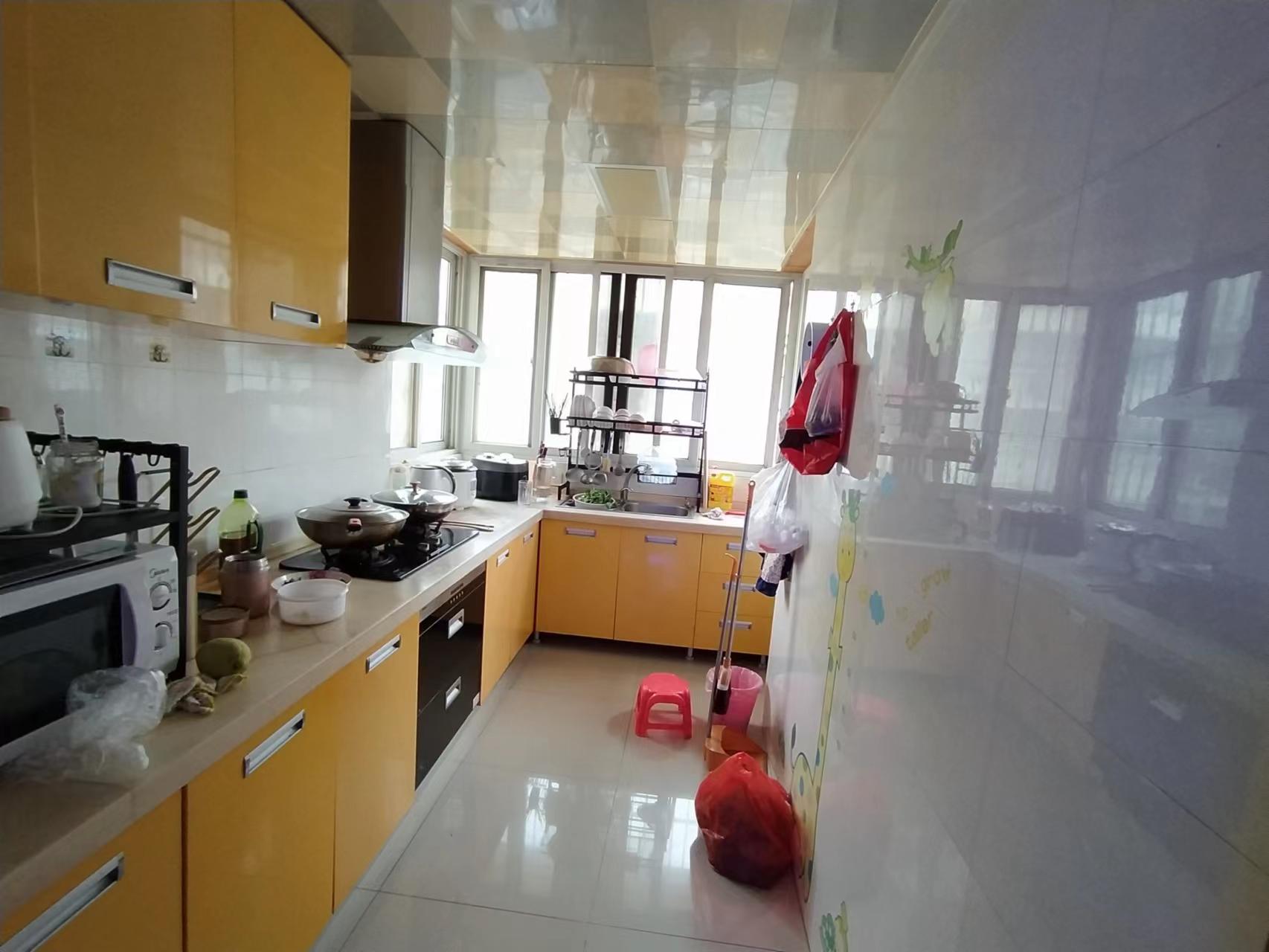 永兴佳园二期 3室2厅1卫 107m²