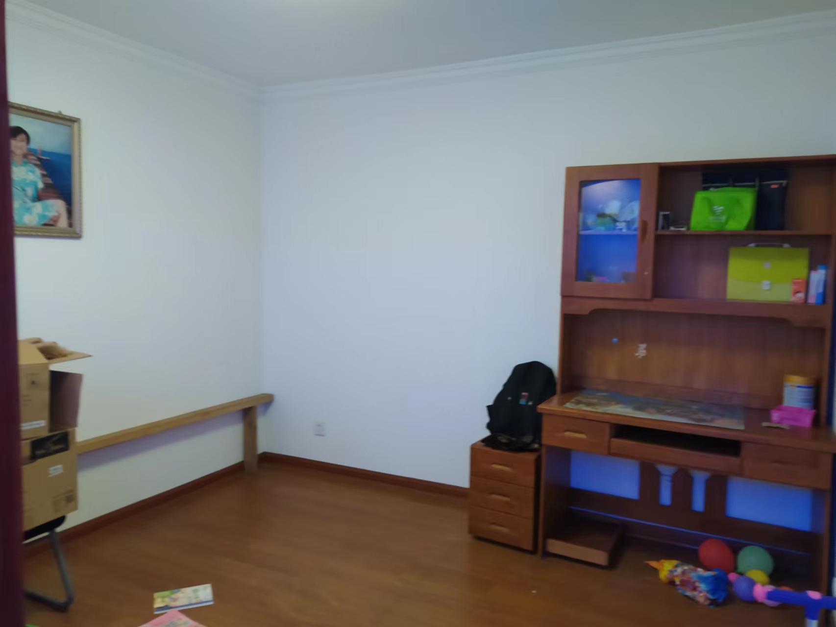永兴佳园二期 3室2厅1卫 107m²