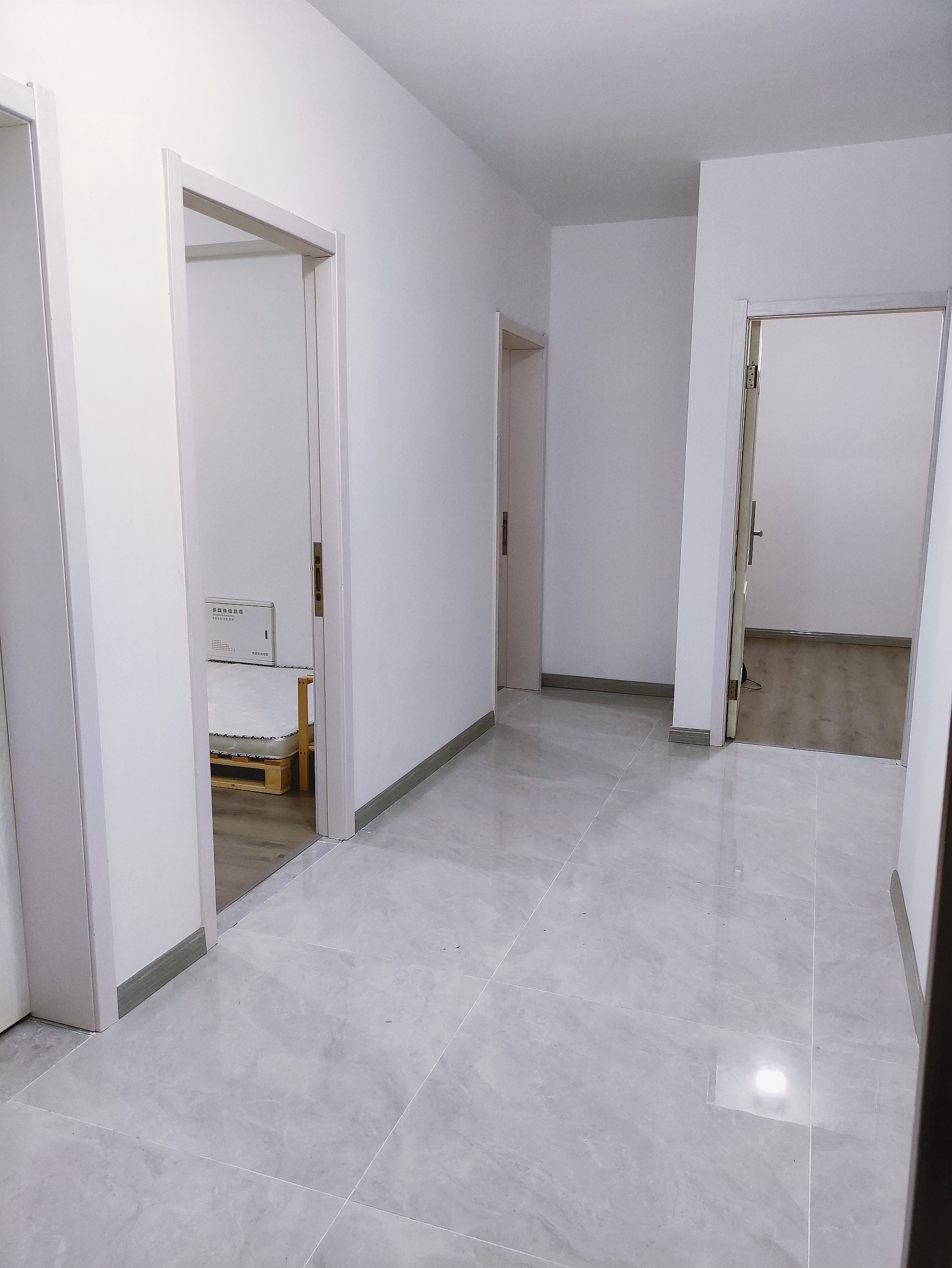 兴石花园 3室2厅2卫 130m&sup2;
