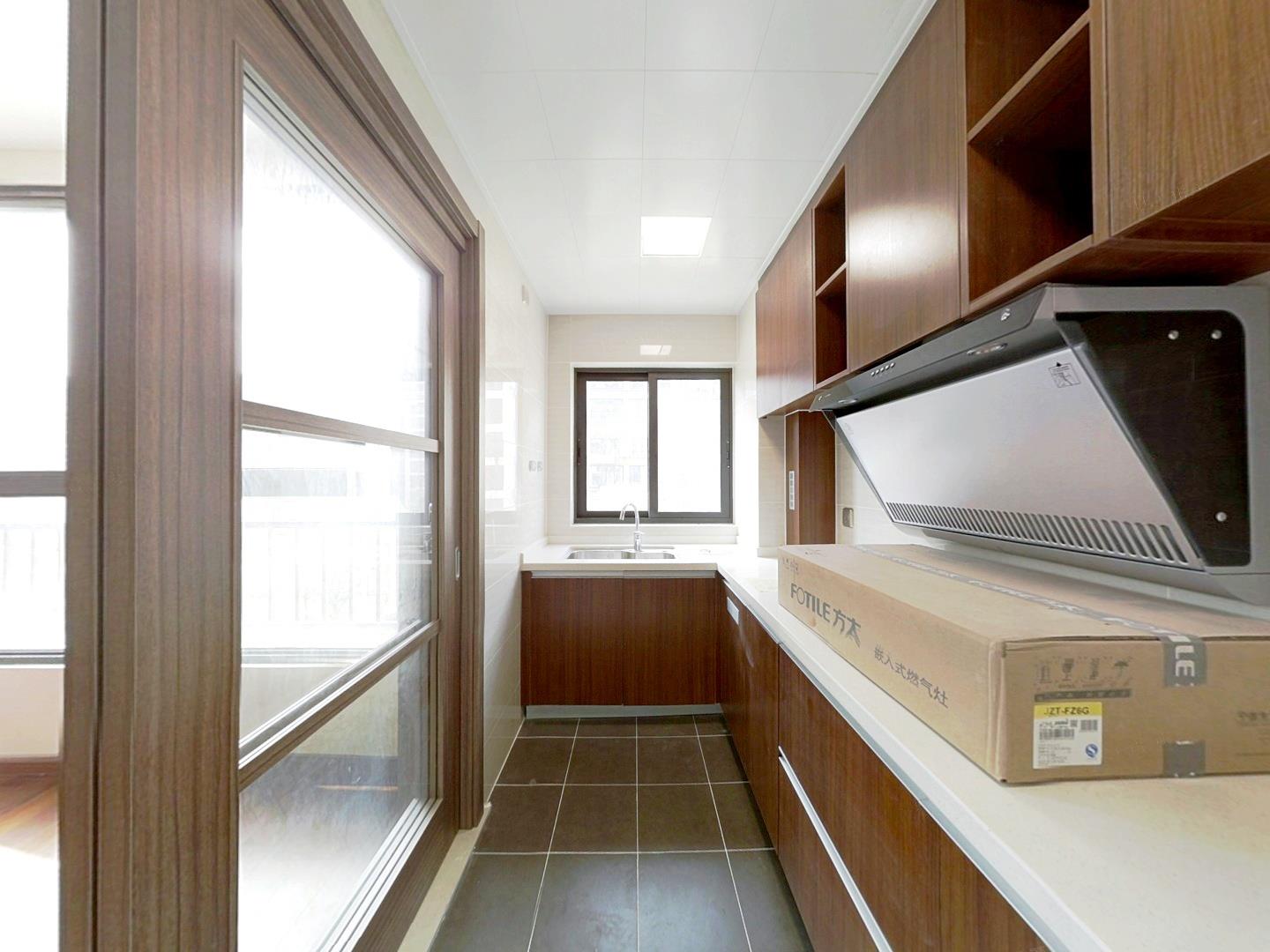 万科白鹭郡 3室厅卫 127m&sup2;