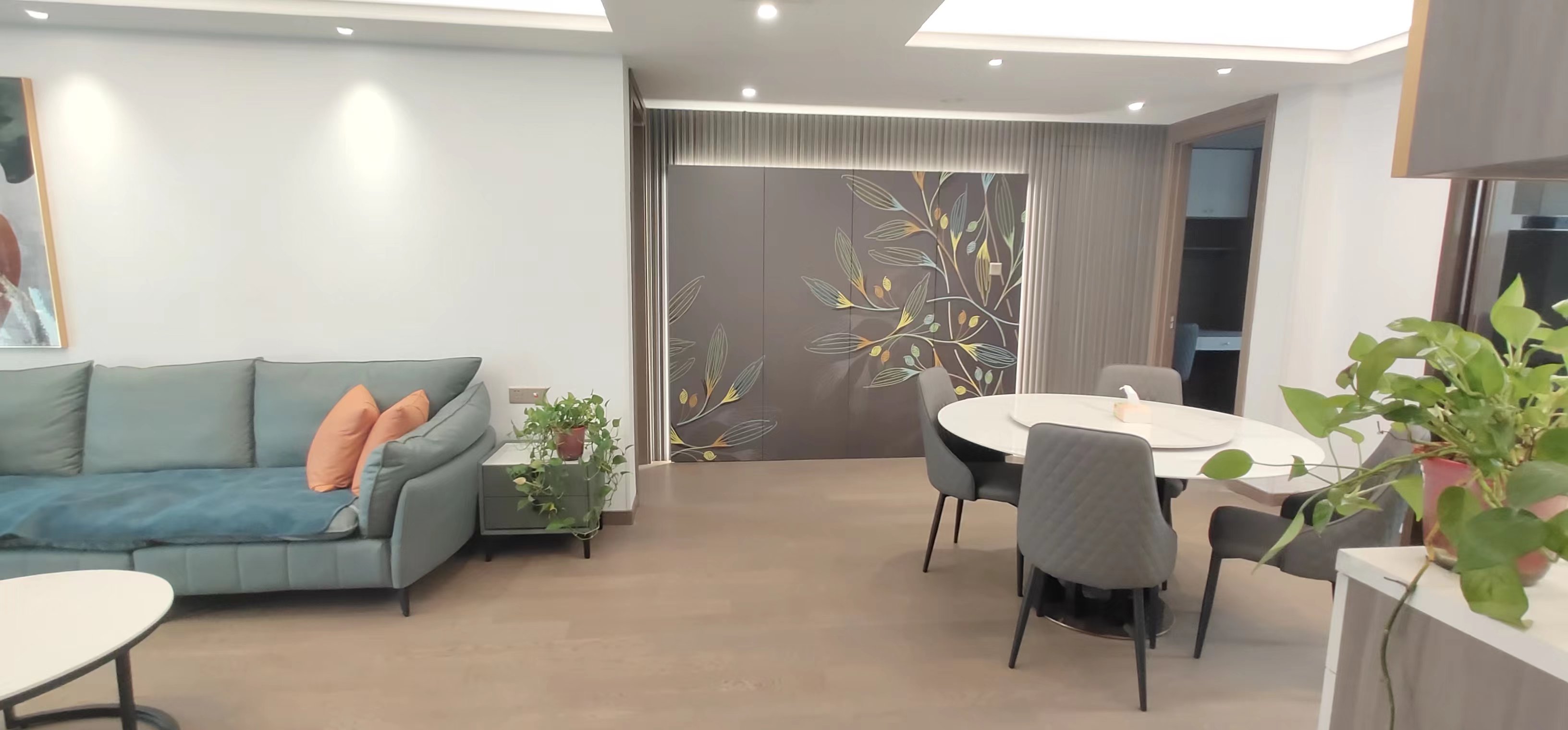 中海上东区 3室2厅2卫 124m&sup2;