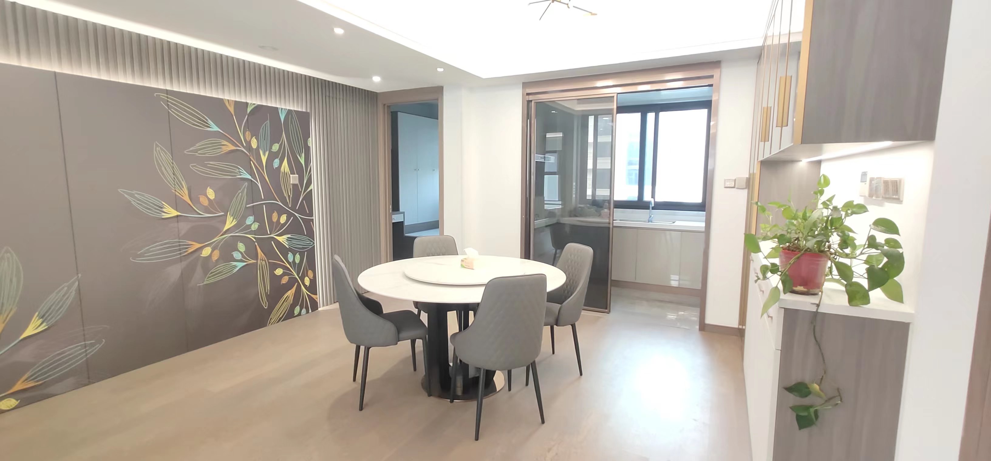 中海上东区 3室2厅2卫 124m&sup2;