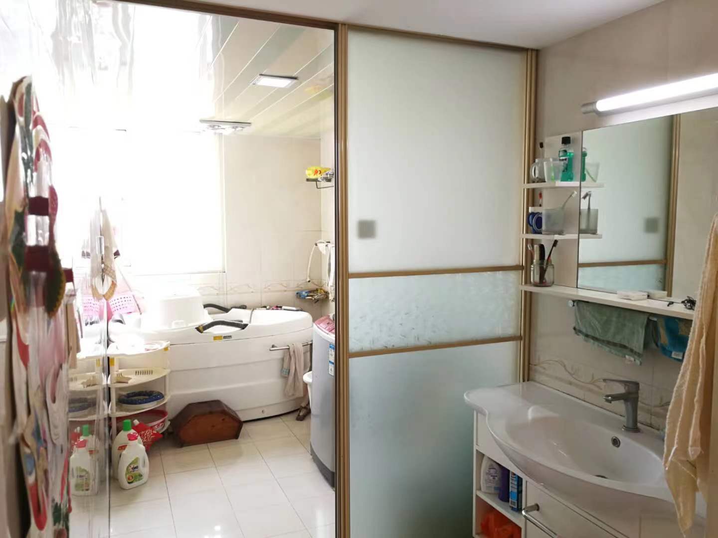 怡安花苑南区 3室2厅1卫 138.00m&sup2;