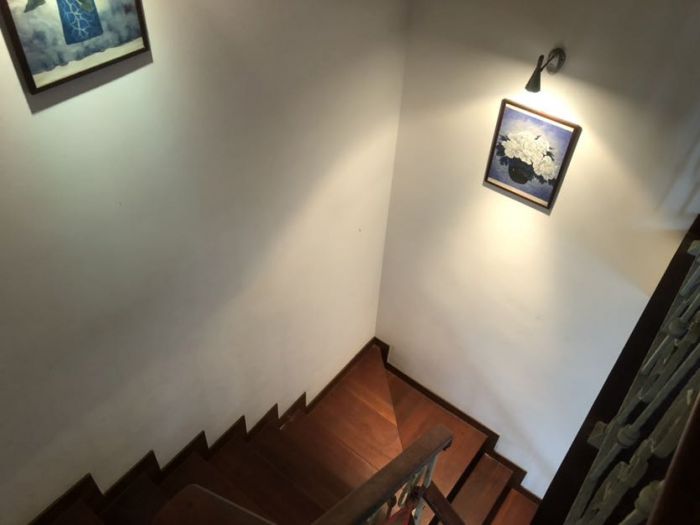 东昇花园 4室2厅2卫 173m&sup2;