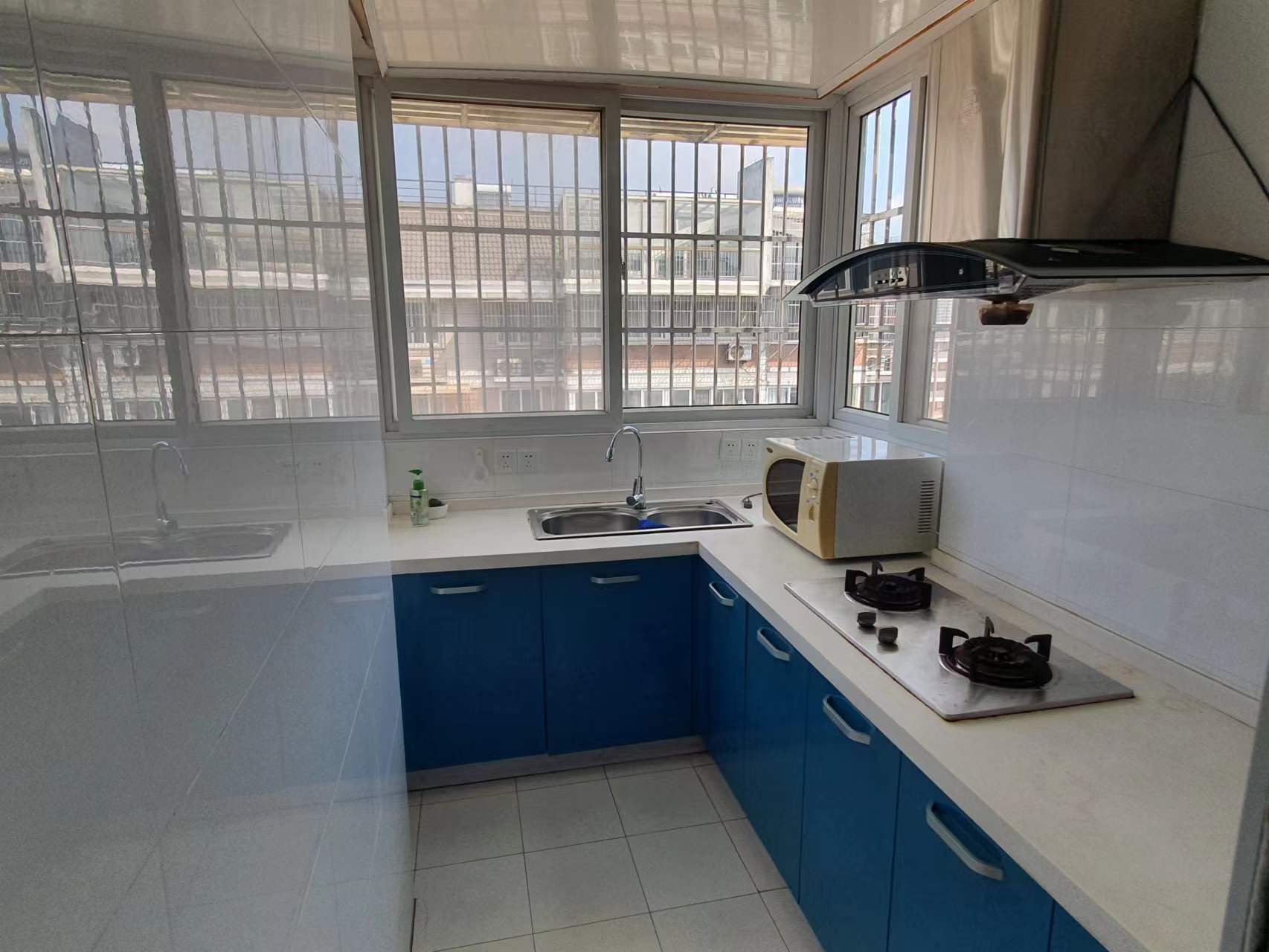 五山新苑 3室2厅2卫 90m&sup2;