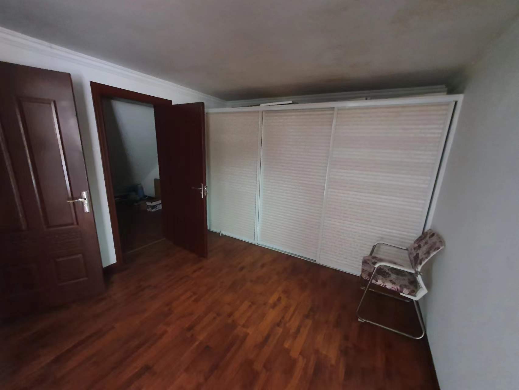 五山新苑 3室2厅2卫 90m&sup2;