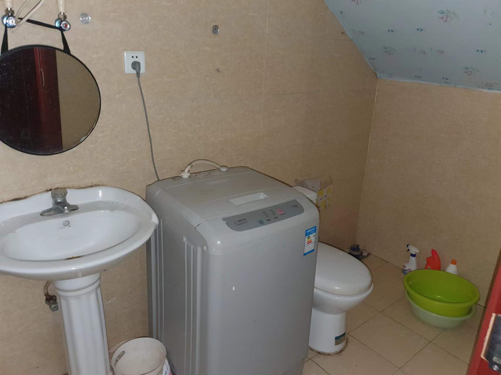 五山新苑 3室2厅2卫 90m&sup2;