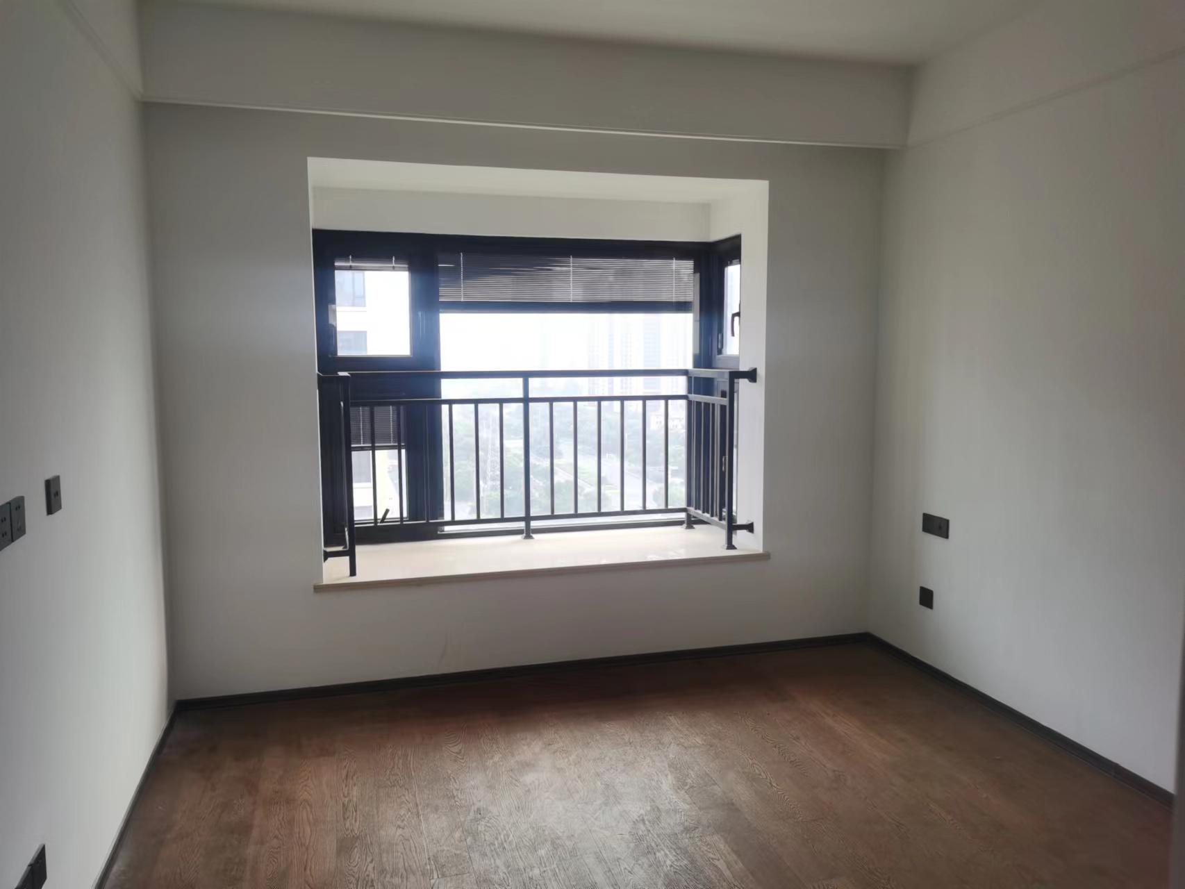春风南岸西园 3室2厅2卫 123m&sup2;