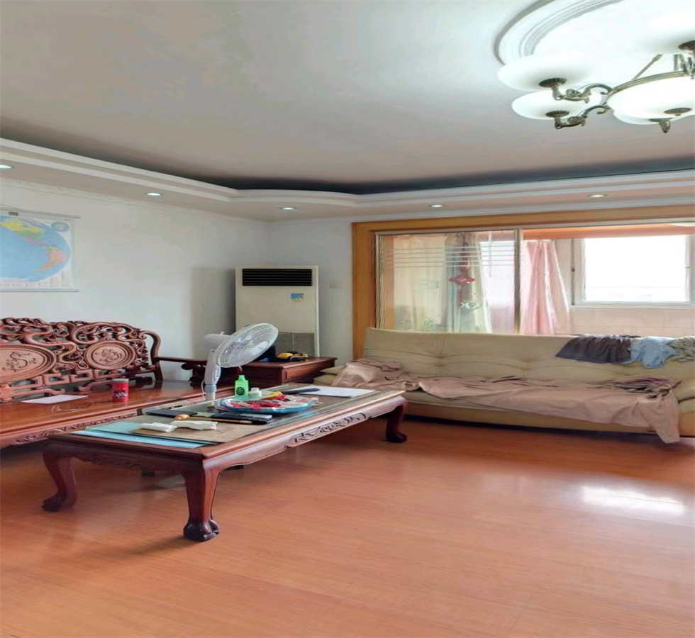 千禧园 5室2厅2卫 250.00m&sup2;
