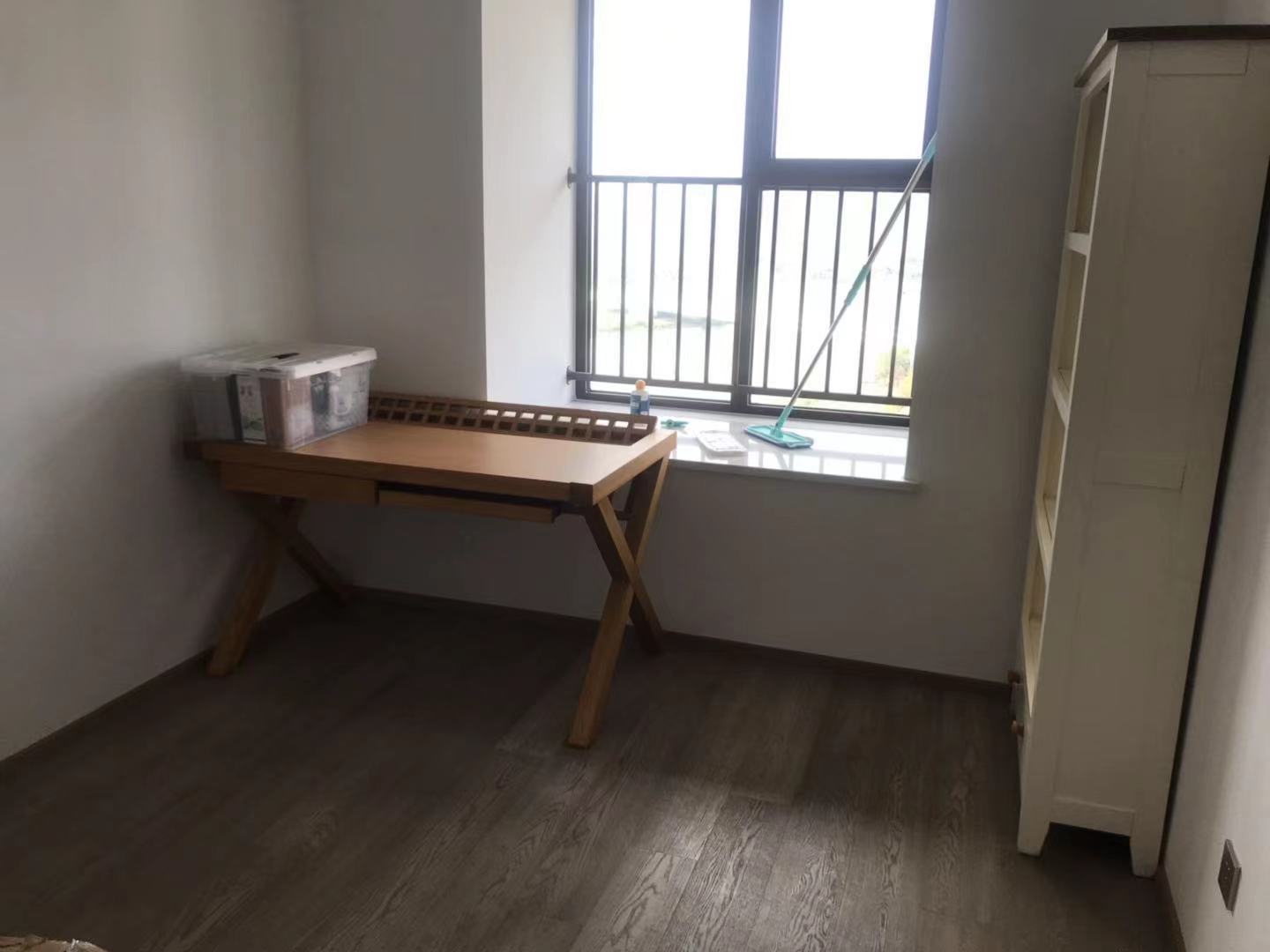 珑府 3室2厅2卫 125m&sup2;