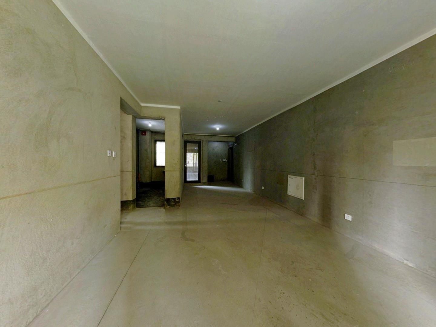 保利香槟国际 4室2厅2卫 142m²
