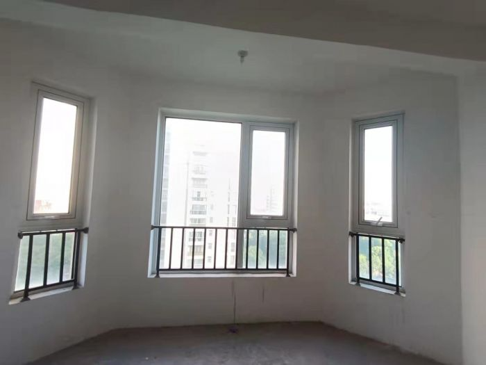 中南世纪花城二期 4室2厅2卫 155m&sup2;