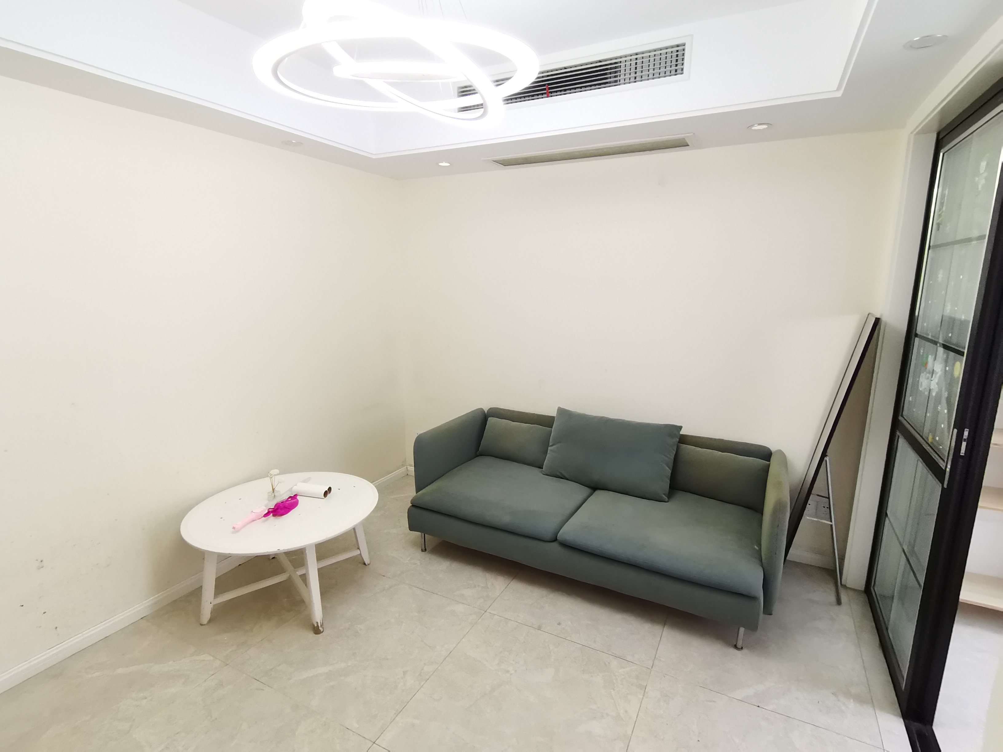 华强城 2室2厅1卫 74.00m&sup2;