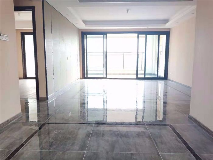 远创樾府 4室2厅2卫 126.80m&sup2;