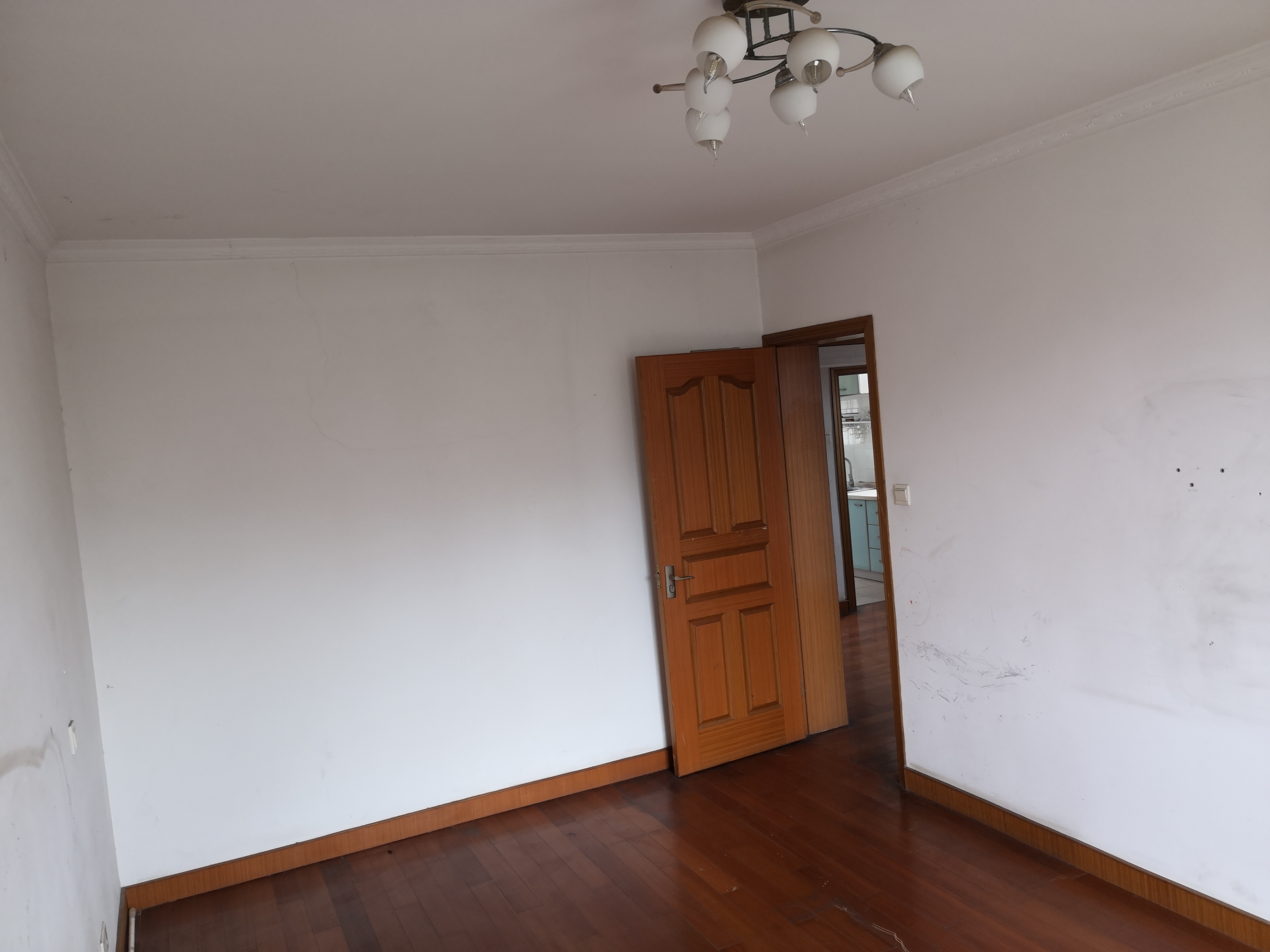 虹桥新村(朝霞路) 2室1厅1卫 68.50m&sup2;