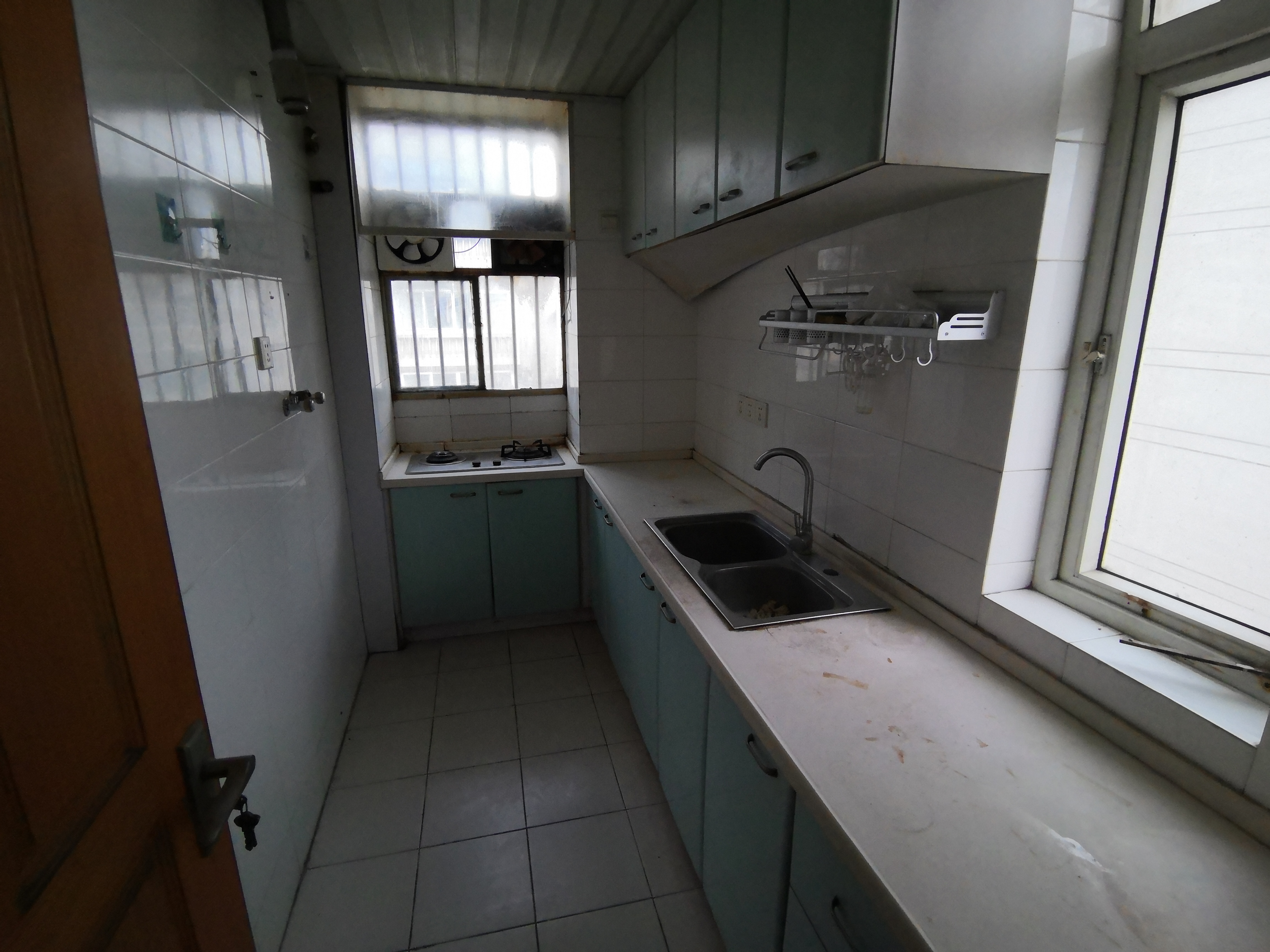 虹桥新村(朝霞路) 2室1厅1卫 68.50m&sup2;