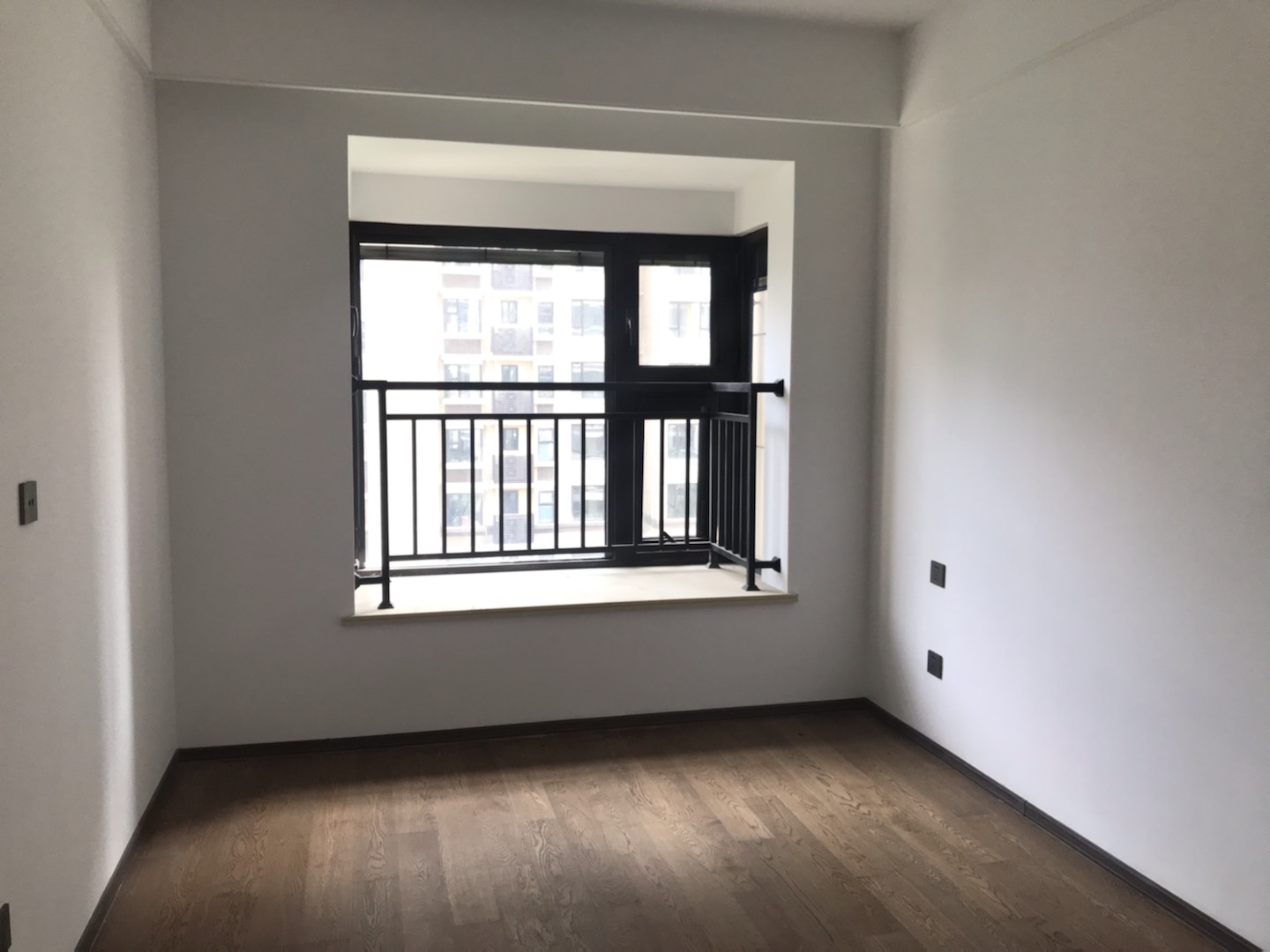 春风南岸西园 4室2厅2卫 136m&sup2;