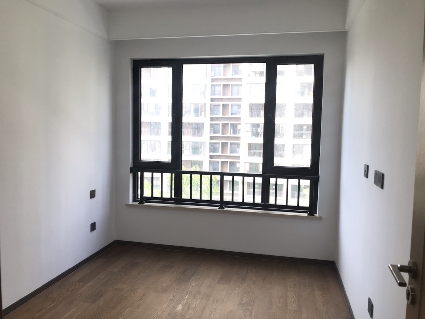 春风南岸西园 4室2厅2卫 136m&sup2;