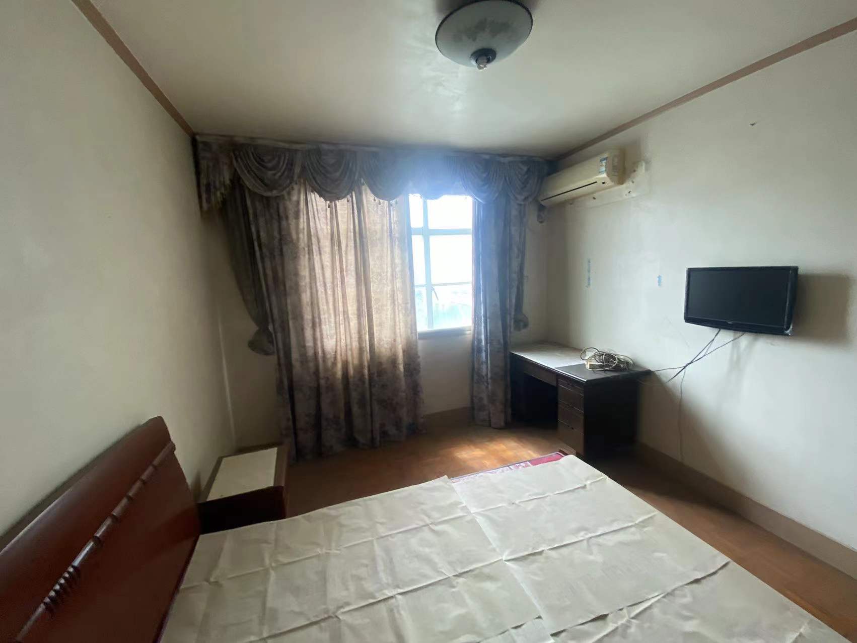 易家桥新村 3室1厅1卫 90m&sup2;