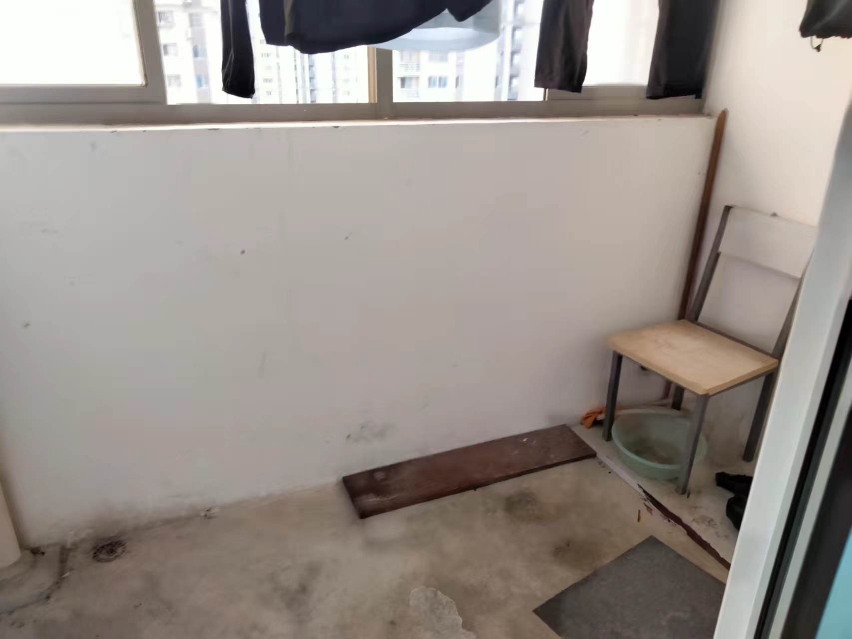 世濠花园 3室2厅1卫 93m&sup2;